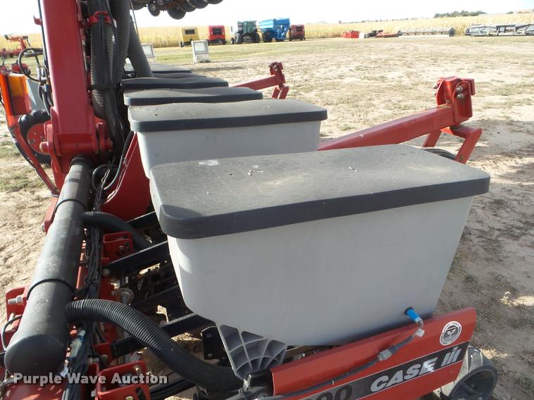 image for item L1681 2008 Case IH 1200 planter