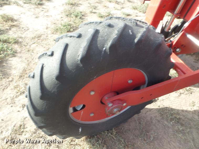 image for item L1681 2008 Case IH 1200 planter