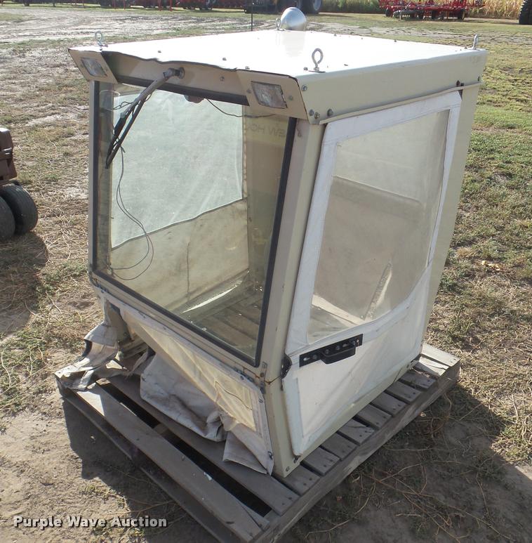 image for item L1685 Grasshopper lawn mower enclosed cab