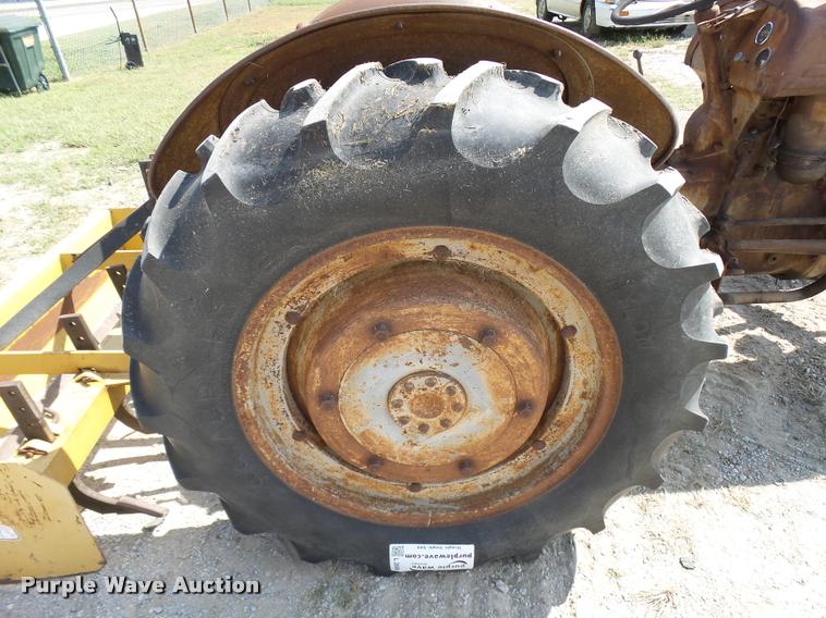 image for item L2688 Ford 9N tractor