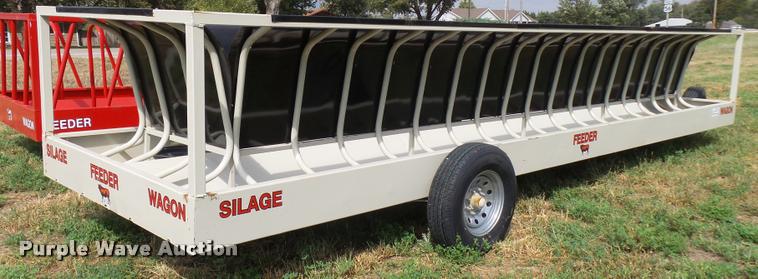 image for item L3259 Industries America silage feeder wagon