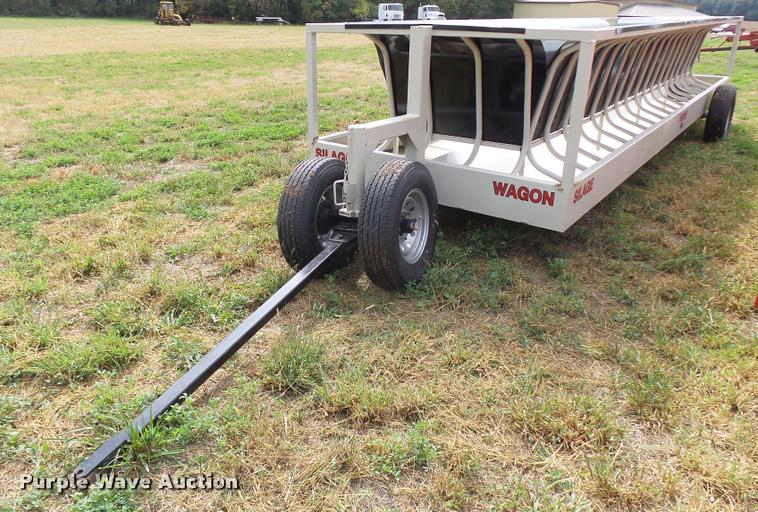 image for item L3259 Industries America silage feeder wagon