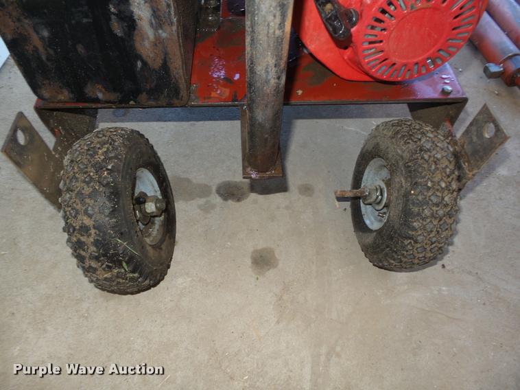 image for item L4088 Bainter grain bin jacking system