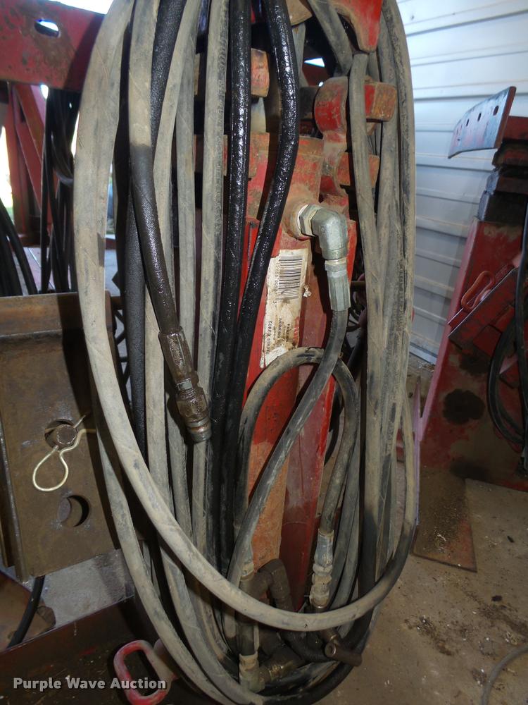 image for item L4088 Bainter grain bin jacking system