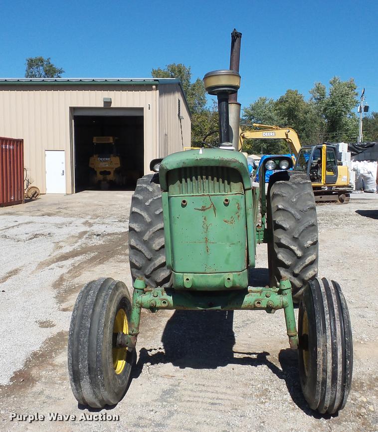 image for item L4260 John Deere 4020 tractor