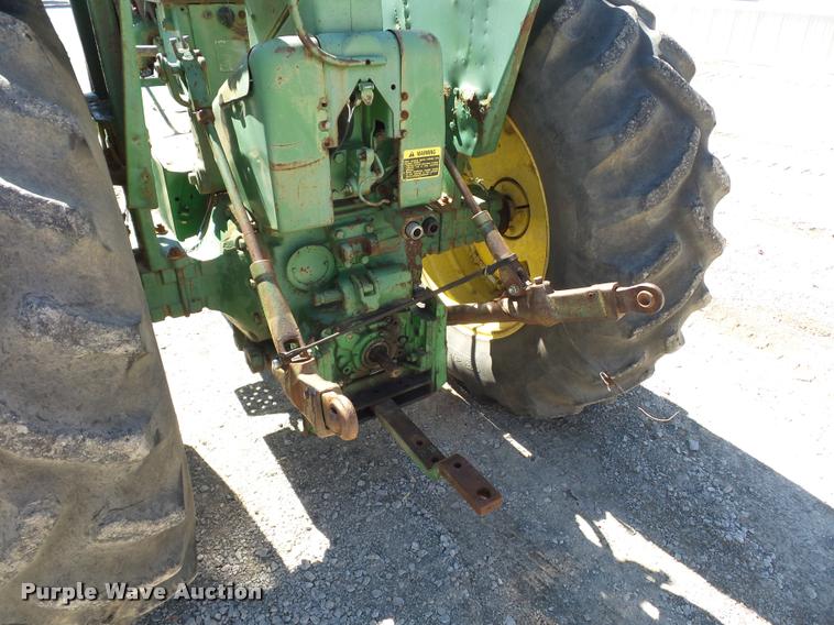 image for item L4260 John Deere 4020 tractor