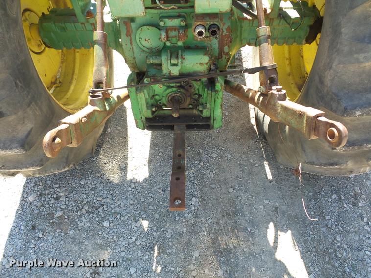 image for item L4260 John Deere 4020 tractor