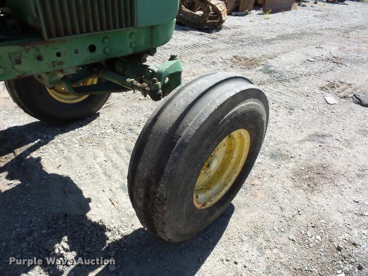 image for item L4260 John Deere 4020 tractor