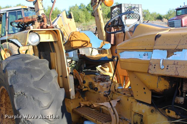 image for item L4794 Ford 6610 tractor