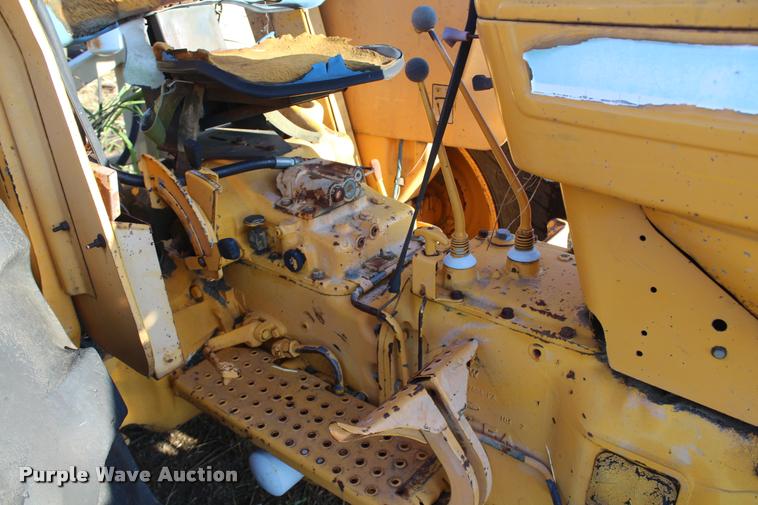 image for item L4794 Ford 6610 tractor