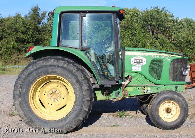 image for item L4799 2004 John Deere 6420 tractor