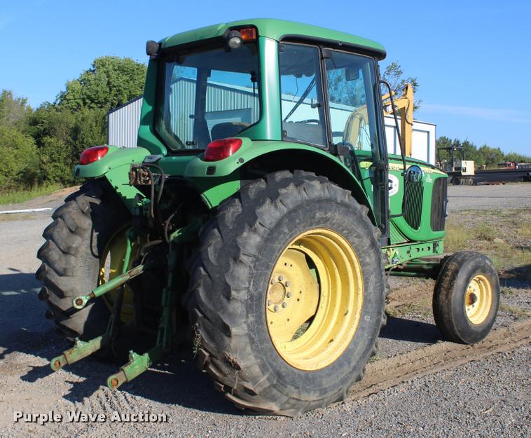 image for item L4799 2004 John Deere 6420 tractor