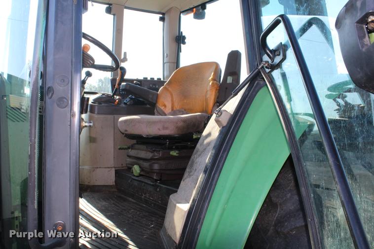 image for item L4799 2004 John Deere 6420 tractor