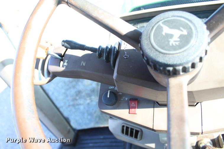 image for item L4799 2004 John Deere 6420 tractor