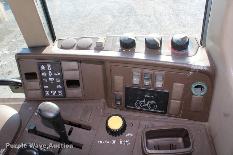 image for item L4799 2004 John Deere 6420 tractor