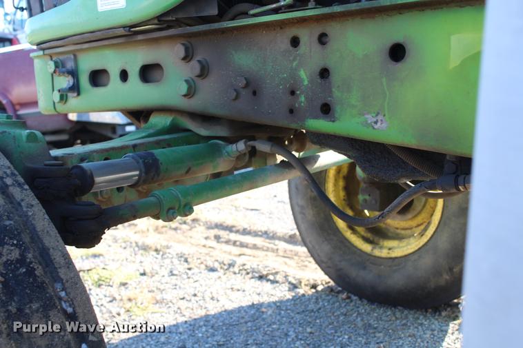 image for item L4799 2004 John Deere 6420 tractor