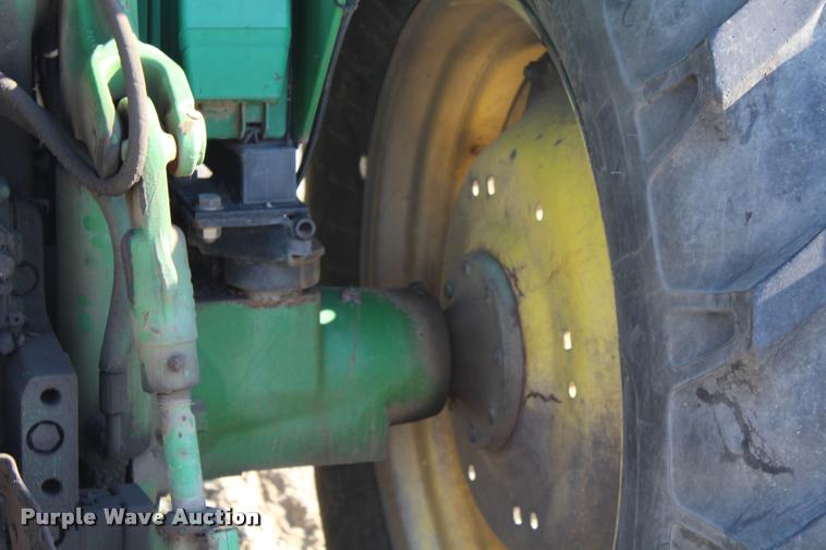 image for item L4799 2004 John Deere 6420 tractor