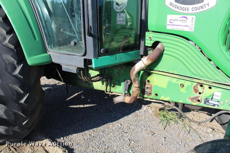 image for item L4799 2004 John Deere 6420 tractor