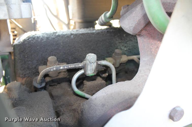 image for item L4799 2004 John Deere 6420 tractor