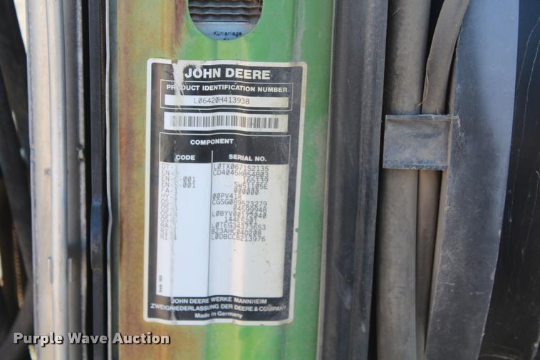 image for item L4799 2004 John Deere 6420 tractor