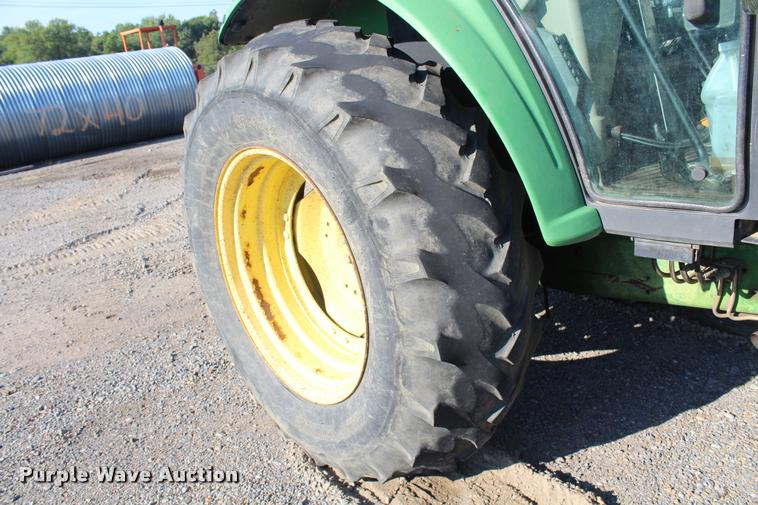 image for item L4799 2004 John Deere 6420 tractor