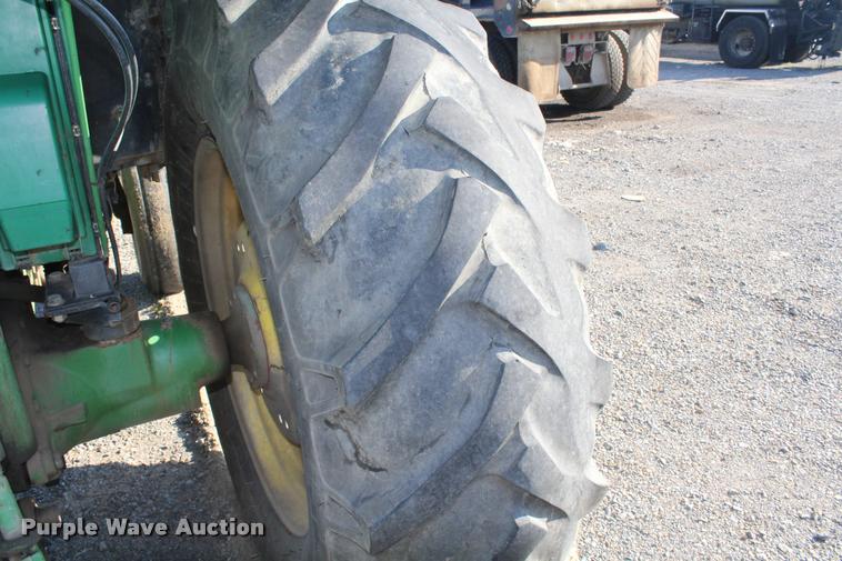 image for item L4799 2004 John Deere 6420 tractor