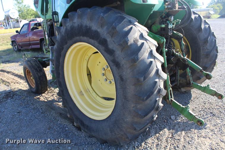 image for item L4799 2004 John Deere 6420 tractor