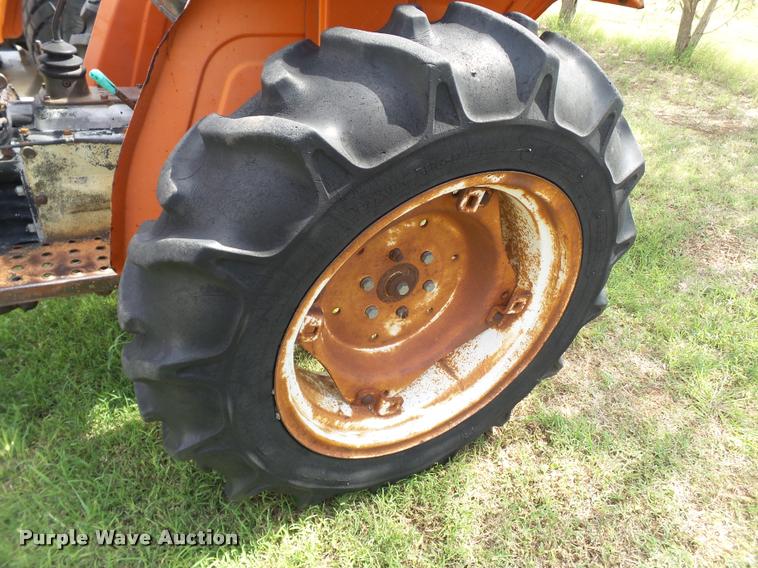 image for item L6626 1984 Allis Chalmers 5020 tractor