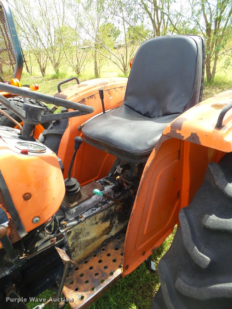 image for item L6626 1984 Allis Chalmers 5020 tractor