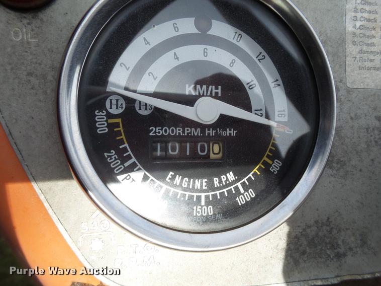 image for item L6626 1984 Allis Chalmers 5020 tractor