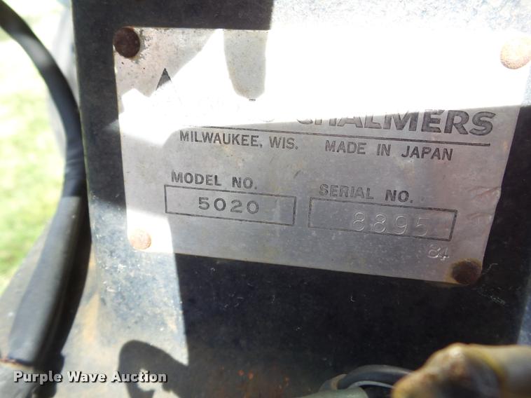 image for item L6626 1984 Allis Chalmers 5020 tractor