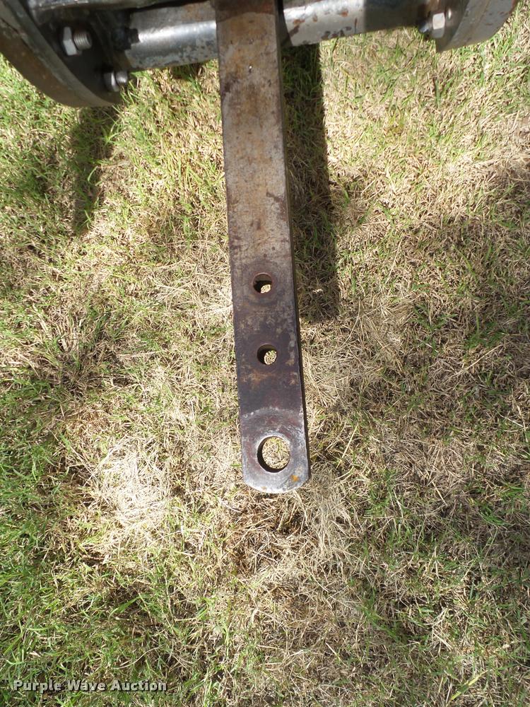 image for item L6631 1978 Massey-Ferguson 2675 tractor