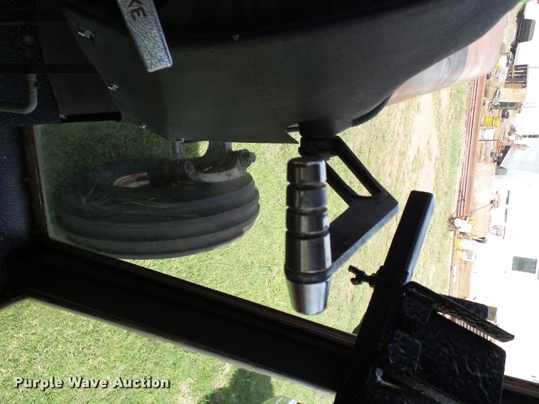 image for item L6631 1978 Massey-Ferguson 2675 tractor