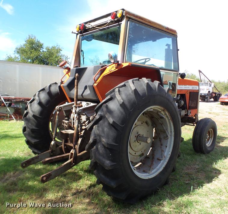 image for item L6633 1978 Massey-Ferguson 2675 tractor