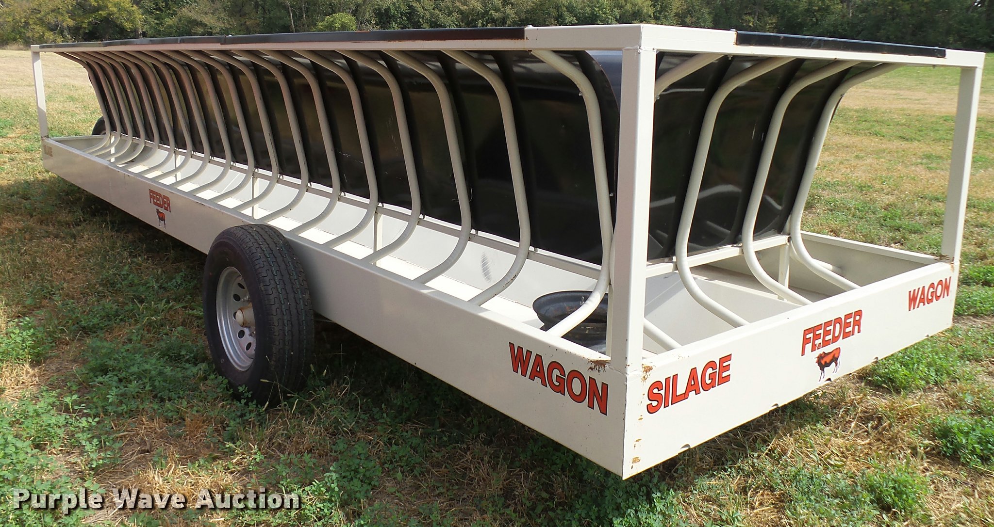 Industries America Silage Feeder Wagon Item L3259 10 26 2016