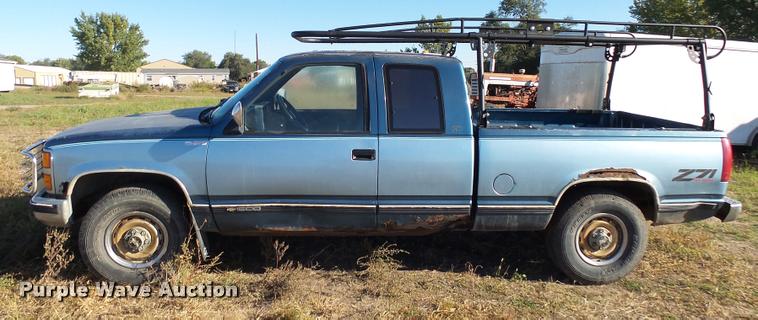 image for item AL9094 1991 Chevrolet 1500 Z71 Ext. Cab pickup truck
