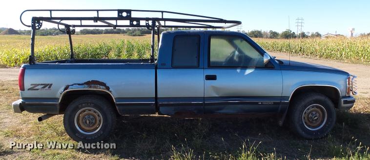 image for item AL9094 1991 Chevrolet 1500 Z71 Ext. Cab pickup truck