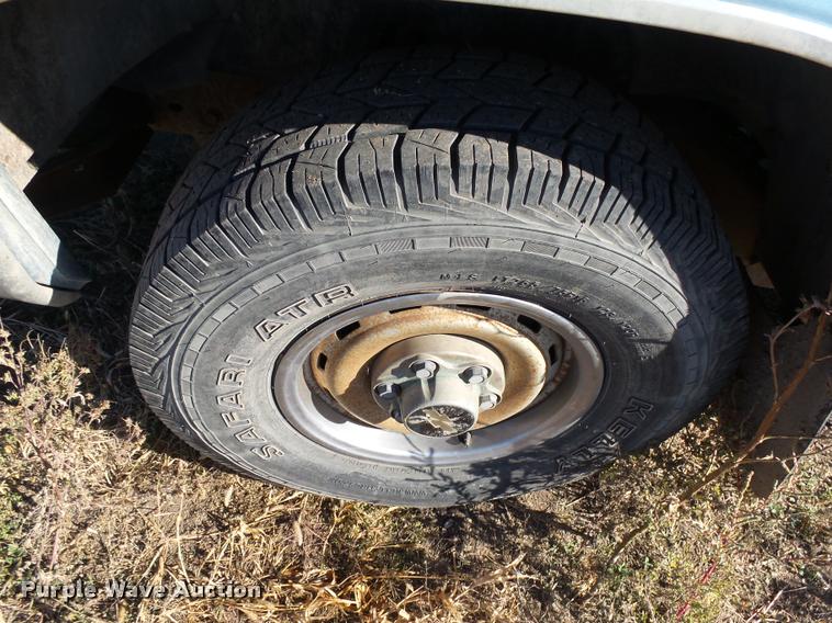 image for item AL9094 1991 Chevrolet 1500 Z71 Ext. Cab pickup truck