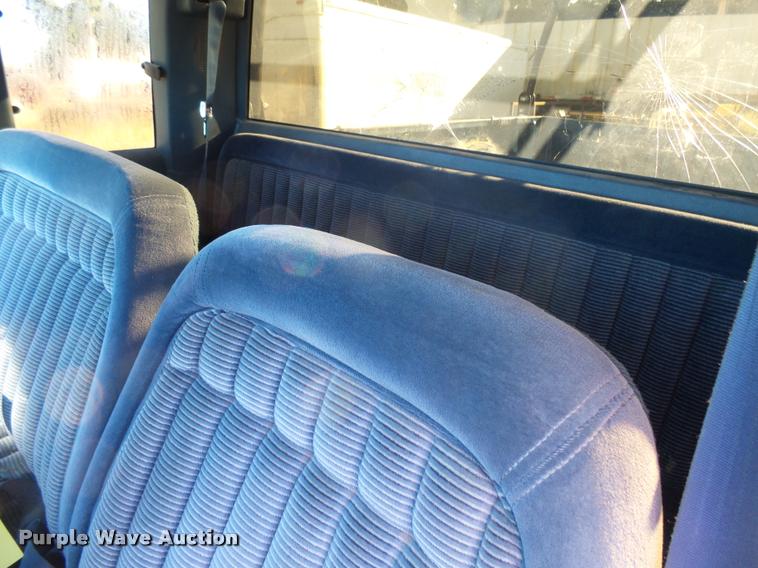 image for item AL9094 1991 Chevrolet 1500 Z71 Ext. Cab pickup truck