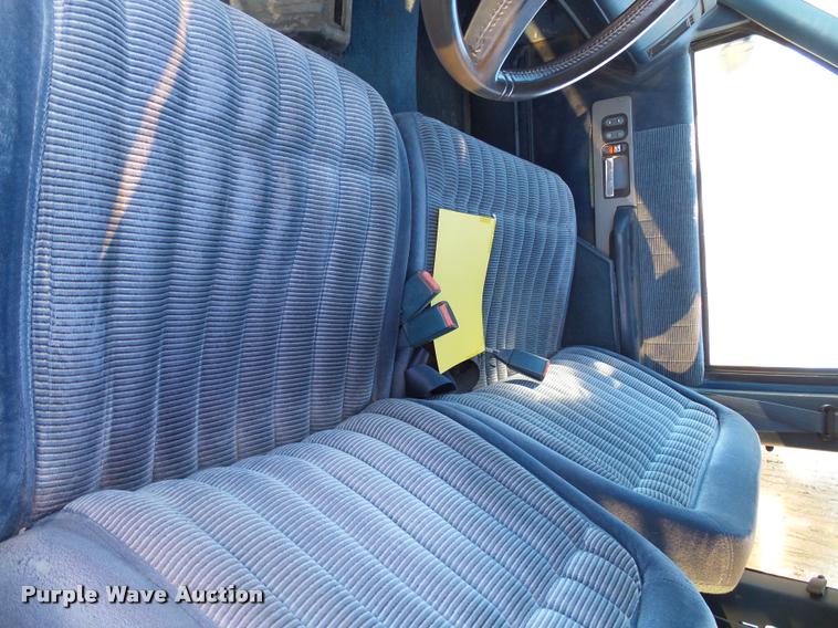 image for item AL9094 1991 Chevrolet 1500 Z71 Ext. Cab pickup truck