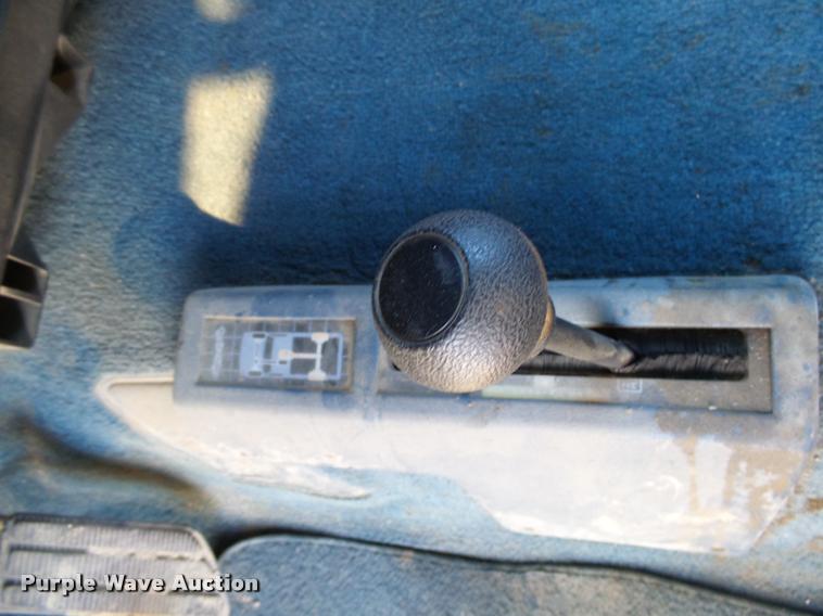 image for item AL9094 1991 Chevrolet 1500 Z71 Ext. Cab pickup truck