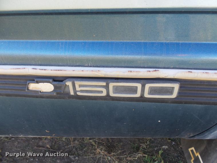 image for item AL9094 1991 Chevrolet 1500 Z71 Ext. Cab pickup truck