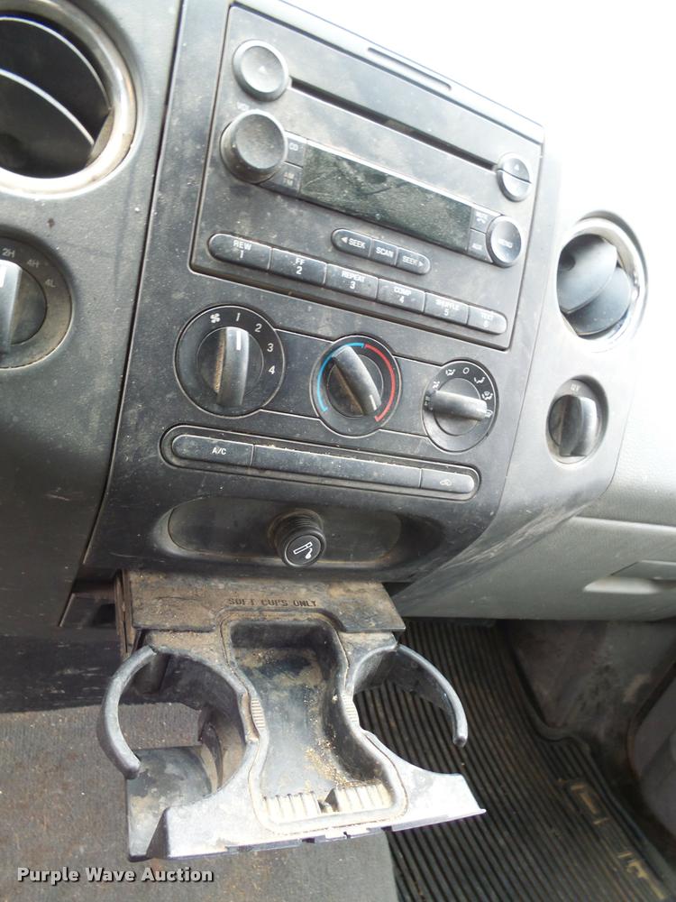 image for item AL9104 2006 Ford F150 SuperCrew pickup truck