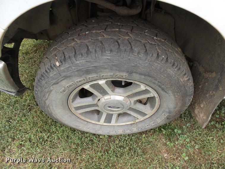 image for item AL9104 2006 Ford F150 SuperCrew pickup truck