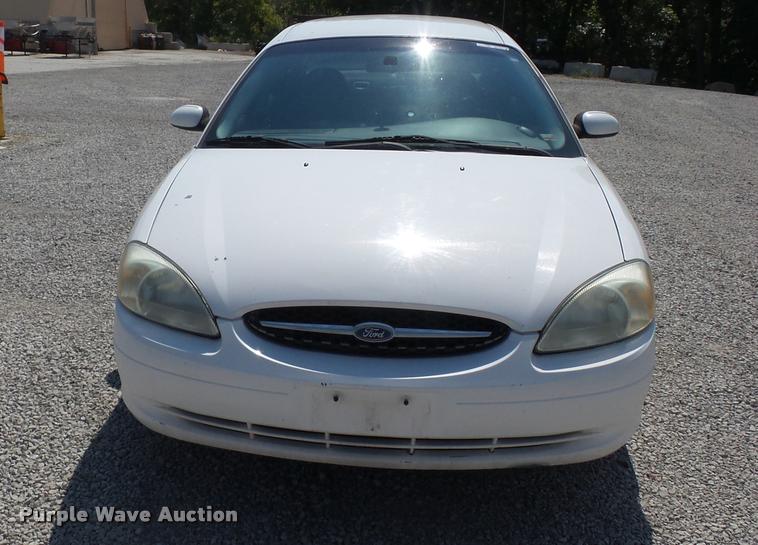 image for item BK9578 2003 Ford Taurus