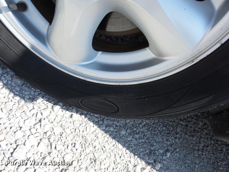 image for item BK9578 2003 Ford Taurus