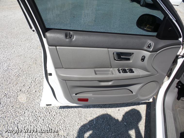 image for item BK9578 2003 Ford Taurus