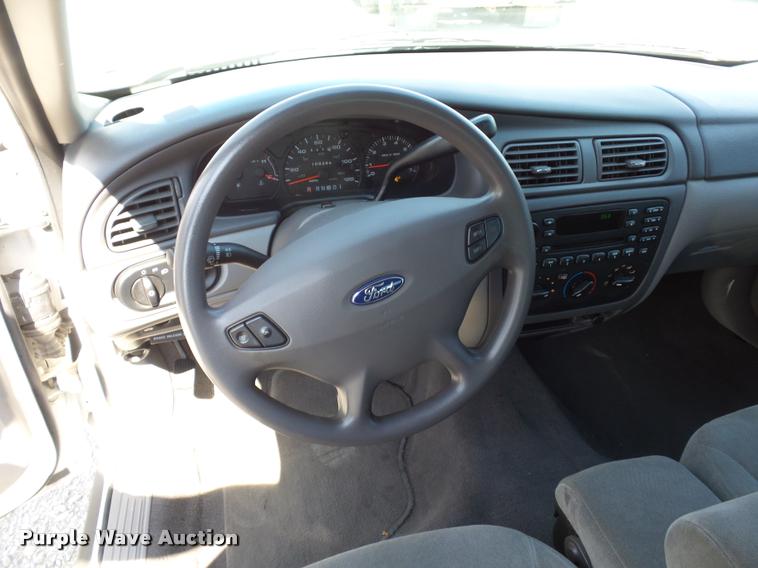 image for item BK9578 2003 Ford Taurus