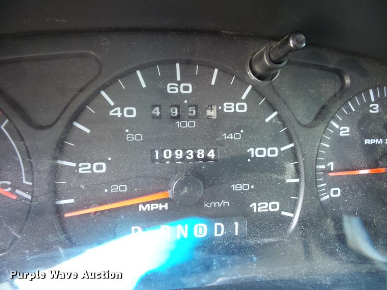 image for item BK9578 2003 Ford Taurus