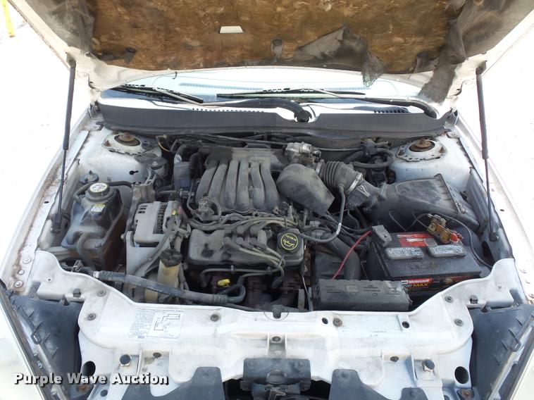 image for item BK9578 2003 Ford Taurus